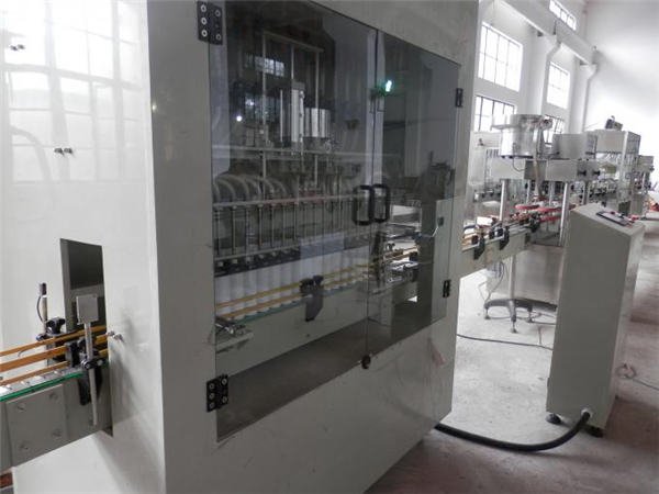 Nerūdijančio plieno automatinis baliklio užpildymo aparatas