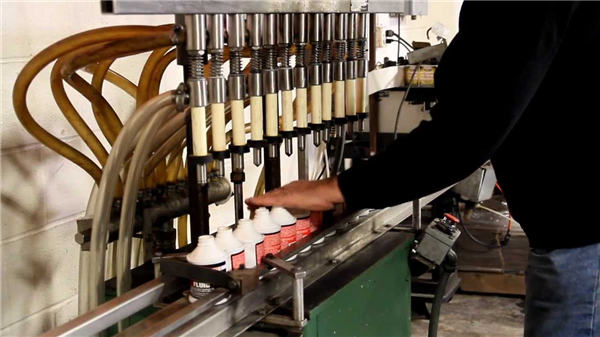 Aukštos kokybės automatinis tualeto baliklio užpildymo aparatas